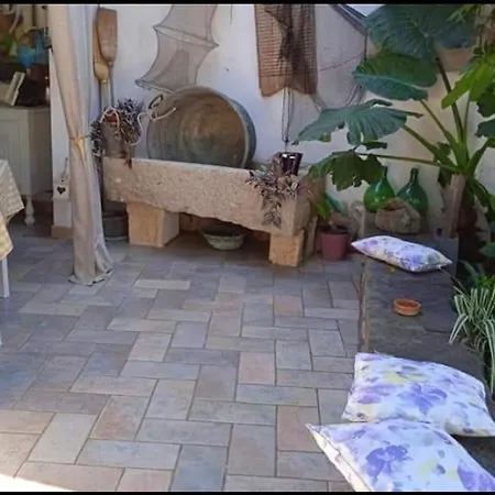 فندق مبيت وإفطار Su Cunventu