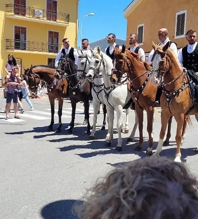 ベッド・アンド・ブレックファスト Su Cunventu